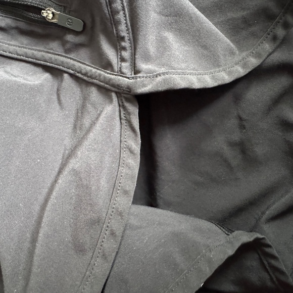 Lululemon Black Swift Speed Shorts – Size 10 - Picture 4 of 8